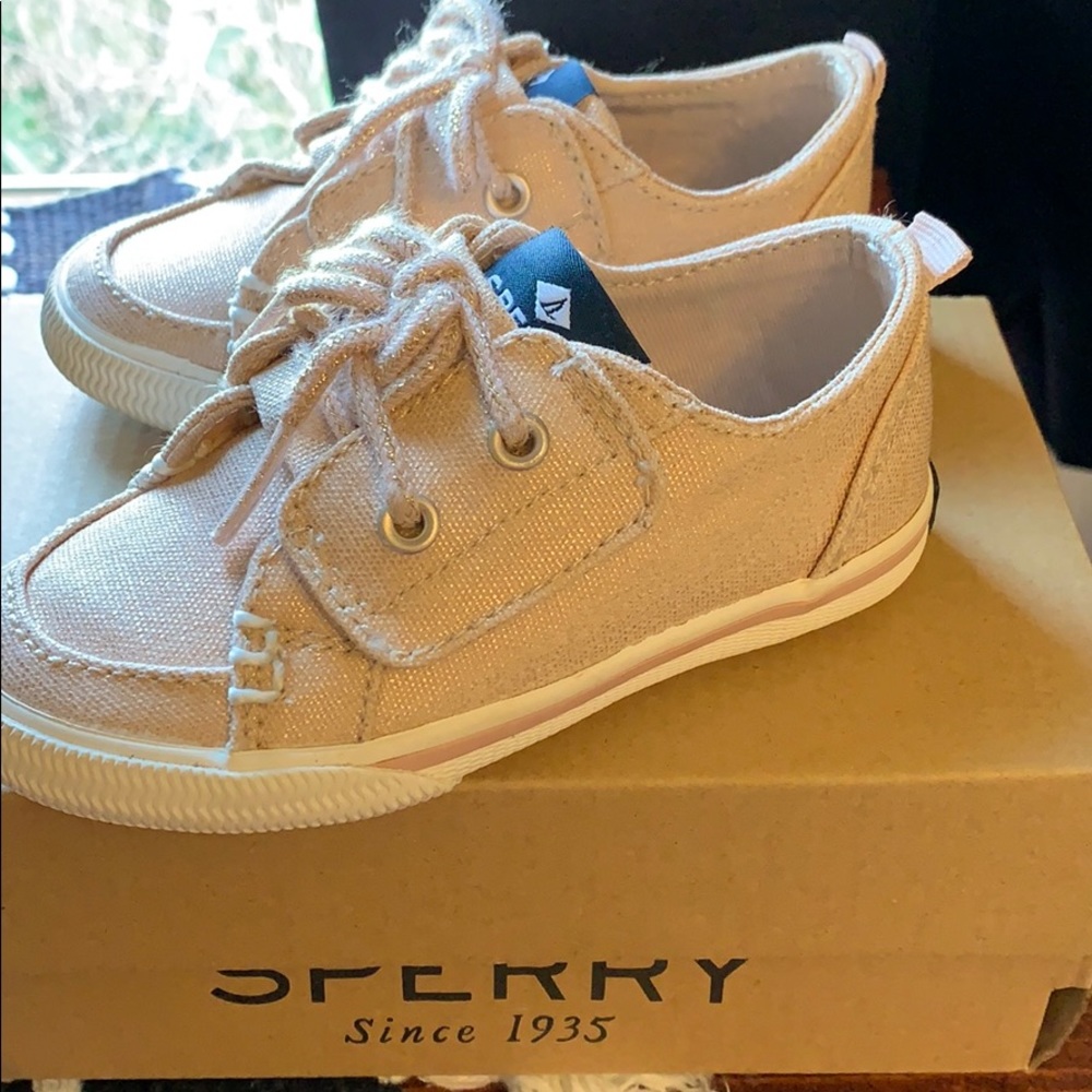 Toddler Sperry’s